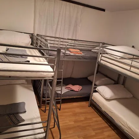 Hostel Alex *